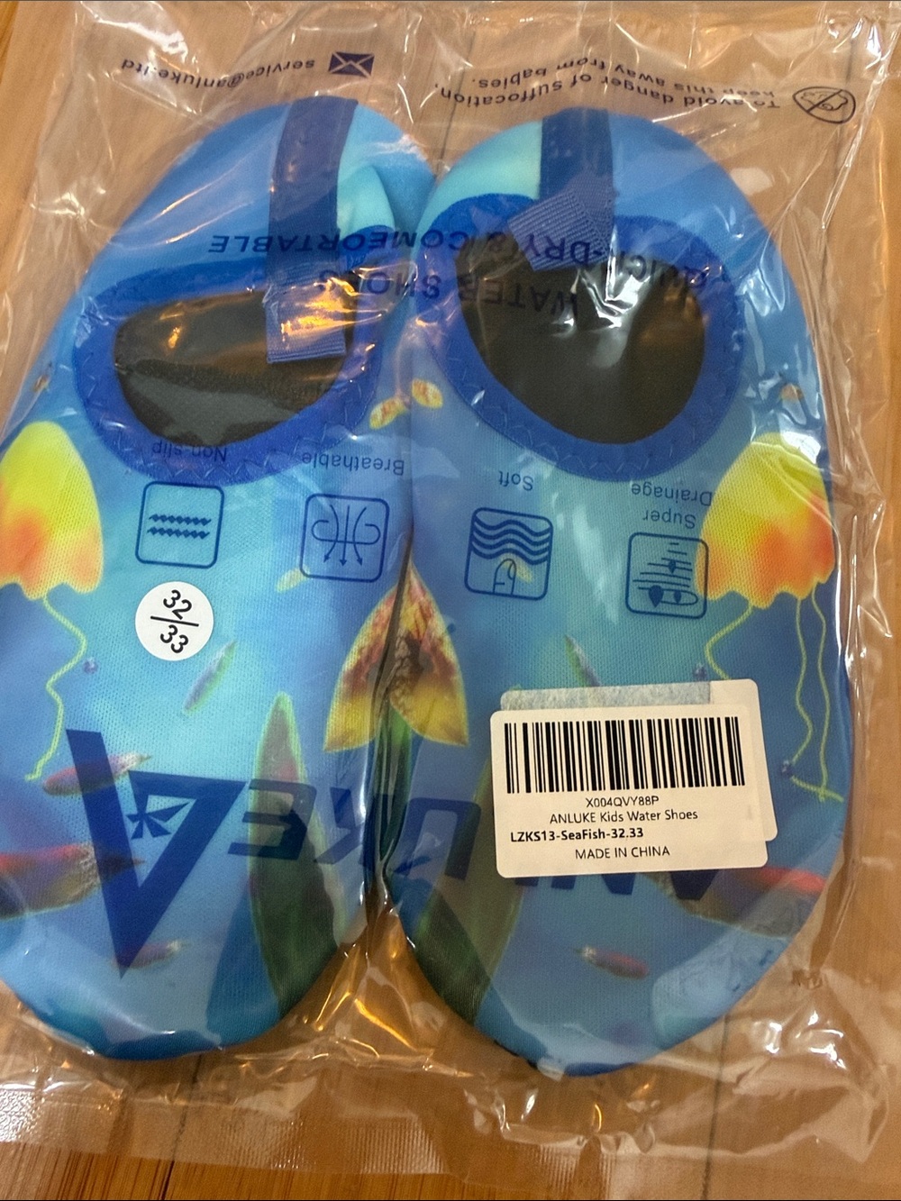 Kids Blue Sea Fish Water Shoes - Size 32/33 (13-1)